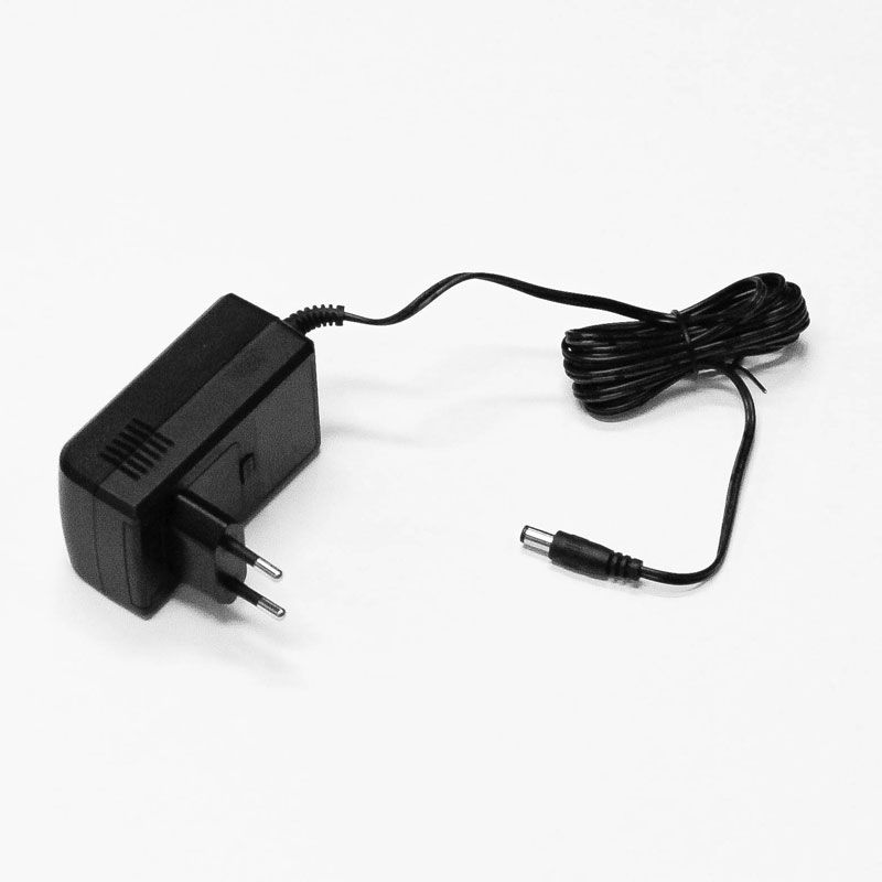 Led transformator 24 40w plug in